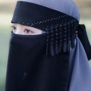 Buy one get one free niqab and one handsock/half niqab/islamic niqab veil /handsock