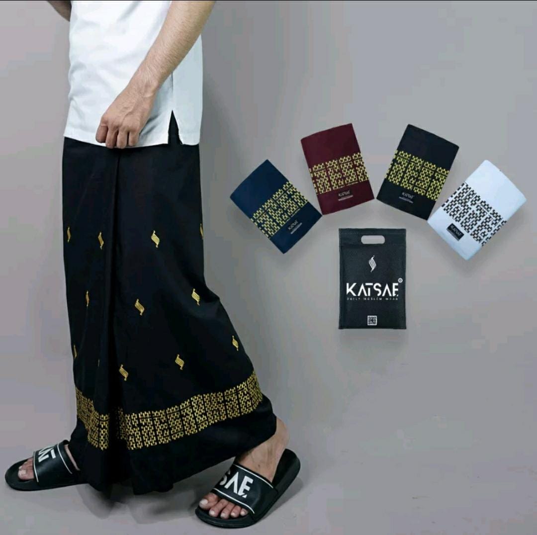 Embroidered Cotton Sarong: Traditional Indonesian Woven Wrap
