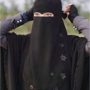 Buy one get one free niqab and one handsock/islamic veil /handsock/half niqab/niqab veil
