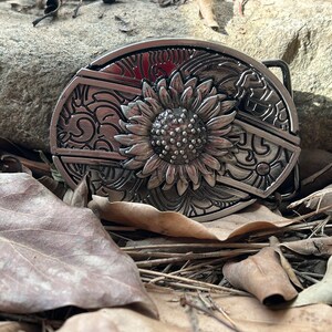 Blade top belt buckle
