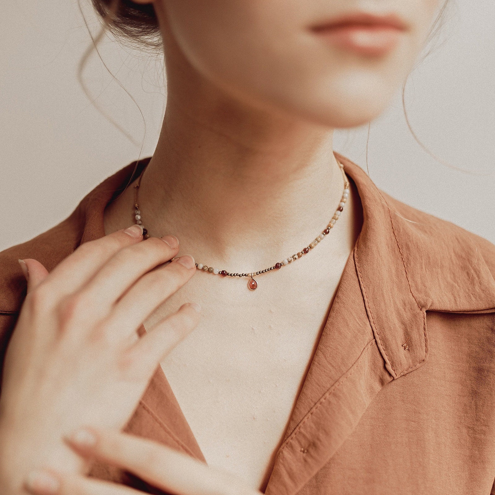 Collier Vintage Tour De Cou En Grenat Chips - Perles Pierre Naturelle Rouge/marron