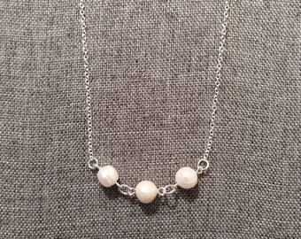 20" Freshwater Pearl Trio Necklace (925 Silver plated), Genuine Freshwater Pearls, Cream Color. Simple Style.