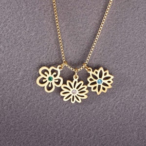 Combined Birth Flower Necklace, Birth Flower Necklace, Gold Floral Necklace, Birth Flower Jewelry, Bridesmaids Gift, Christmas Gift for Her