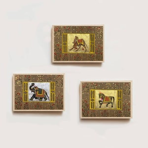 Trio elefante, cavallo, cammello set di 3 decorazioni da parete in miniatura indiana, pittura tradizionale con processione di animali per l'arredamento della casa