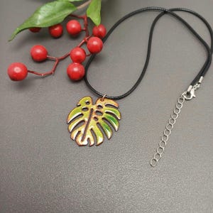 Enamel Monstera Leaf Pendant, Handmade, Unique, Necklace with Leaf, Floral, Glass, Jewelry, Gift, Minimalist, Hand Painted