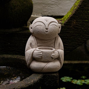 Jizo Statue 8 Inch / 20 cm, Jizo Figurine, Jizo Buddha, Home Decor, Garden Decor, Guardian Jizo, Patio Decor, Birthday Gift, Gift Idea