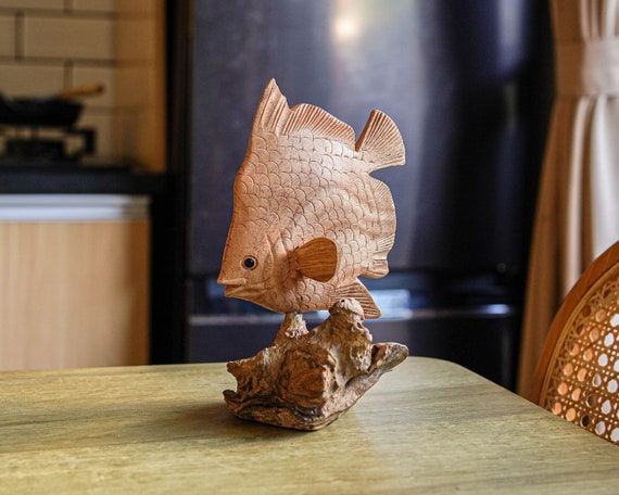 木製の魚の像 8インチ / 20 cm、テーブル装飾、テーブル像、自然彫刻