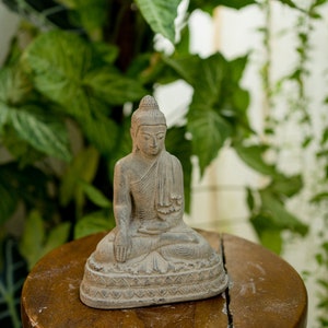 Buddha Stone Concrete 7 Inch / 17 cm, Buddha Sculpture, Meditating Buddha, Room Decor, House Decor, Holiday Gift, Christmas Gift