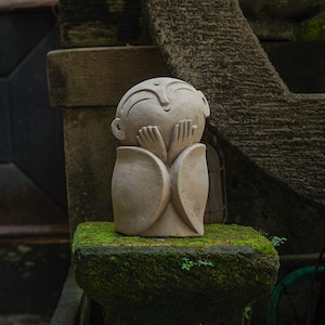 Jizo Statue 8 Inch / 20 cm, Jizo Figurine, Jizo Sculture, Zen Buddha, Garden Decor, House Decor, Gift for Her, Gift for Him, Patio Decor