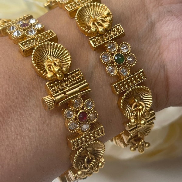 kundan Bangles/Gold Pacheli/Indian Bangles/Indian kada/openable bangle/gold kada/Kundan kada/Indian wedding jewelry /pakistani kada/bracelet