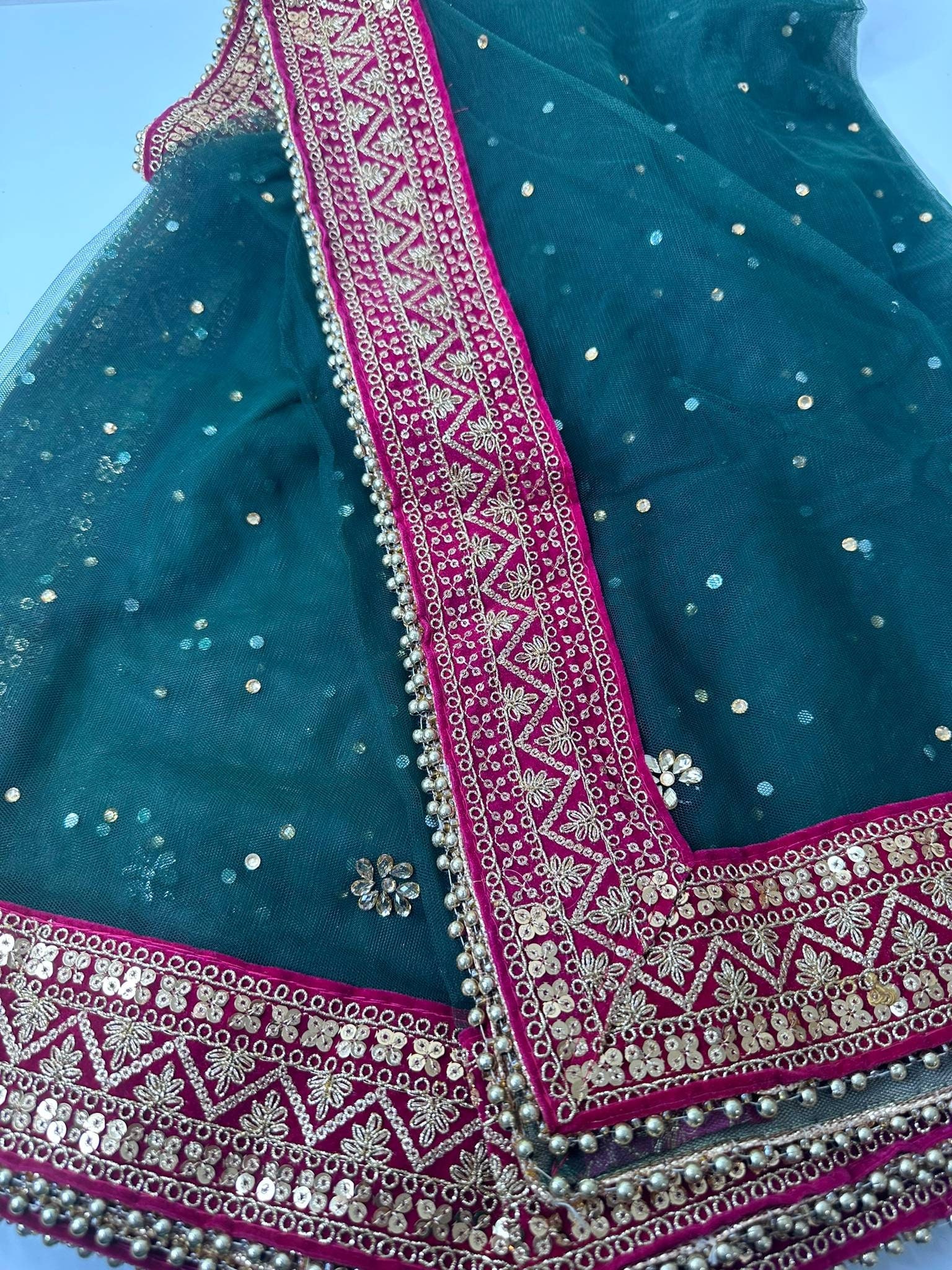 sabyasachi shawl