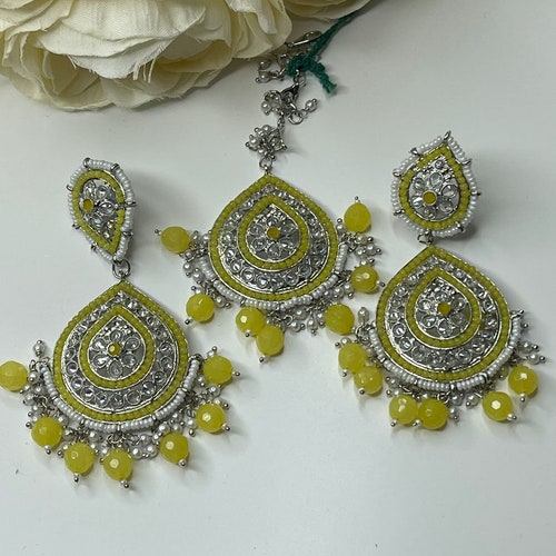 Izhaar Indian Maang Tikkat Set With Earrings For order Girls And Womens.