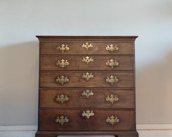 Antique chipendale mahogany chest of drawers, 18th century