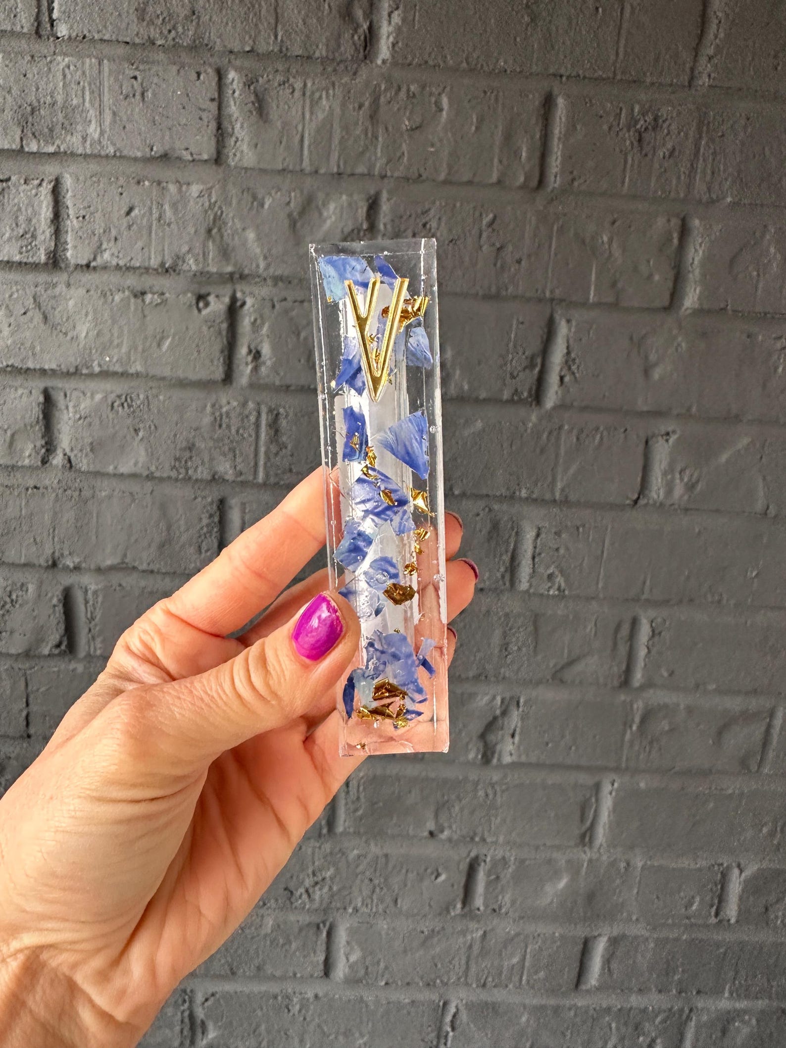 Custom Smashed Wedding Glass Mezuzah, Jewish Wedding Gift (4.5 inches) - Gold Shin, 1 mezuzah