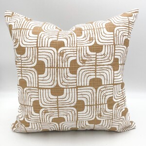Geometric Southwestern Tan Cushion Cover | natural home decor | geometric pattern pillows