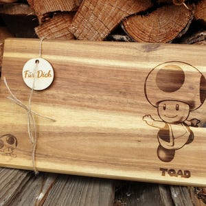 Toad Super Mario Frühstücksbrett Pilz Holzbrett Akazie Geschenk