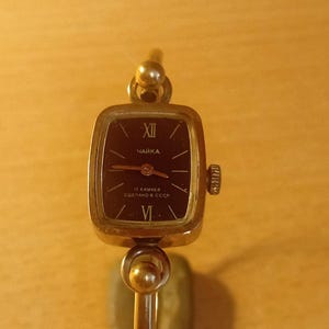 Dammekanisk klocka "Chaika". Vintage. 80-tal. Klocka och armband är guldpläterade. I fungerande skick, servad av mästare.