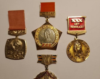 アンティーク キツネの型バッジ ソビエト連邦 1970年代 アンティーク