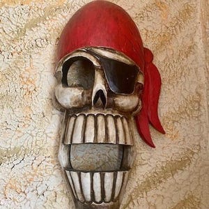 Wall decoration skull wall decoration made of wood Halloween pirate skull handmade house decoration