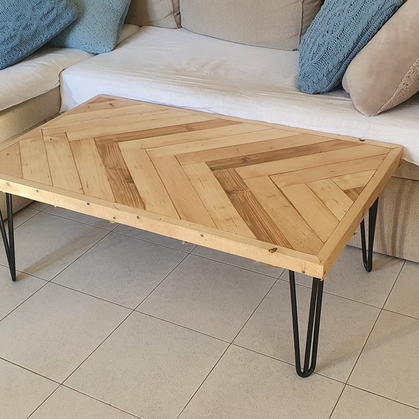 Plateau de table à chevrons sur mesure