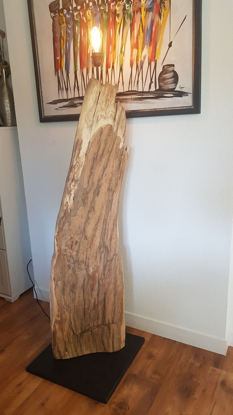 Lampadaire tronc d'arbre pour le salon, pièce unique et sur mesure image 4