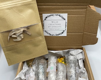 Mystery witchy and oddity box| mysterybox|witchy|oddities|