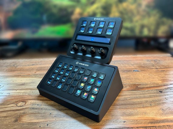 Enclosed Stream Deck XL and Stream Deck Plus Stand - Etsy