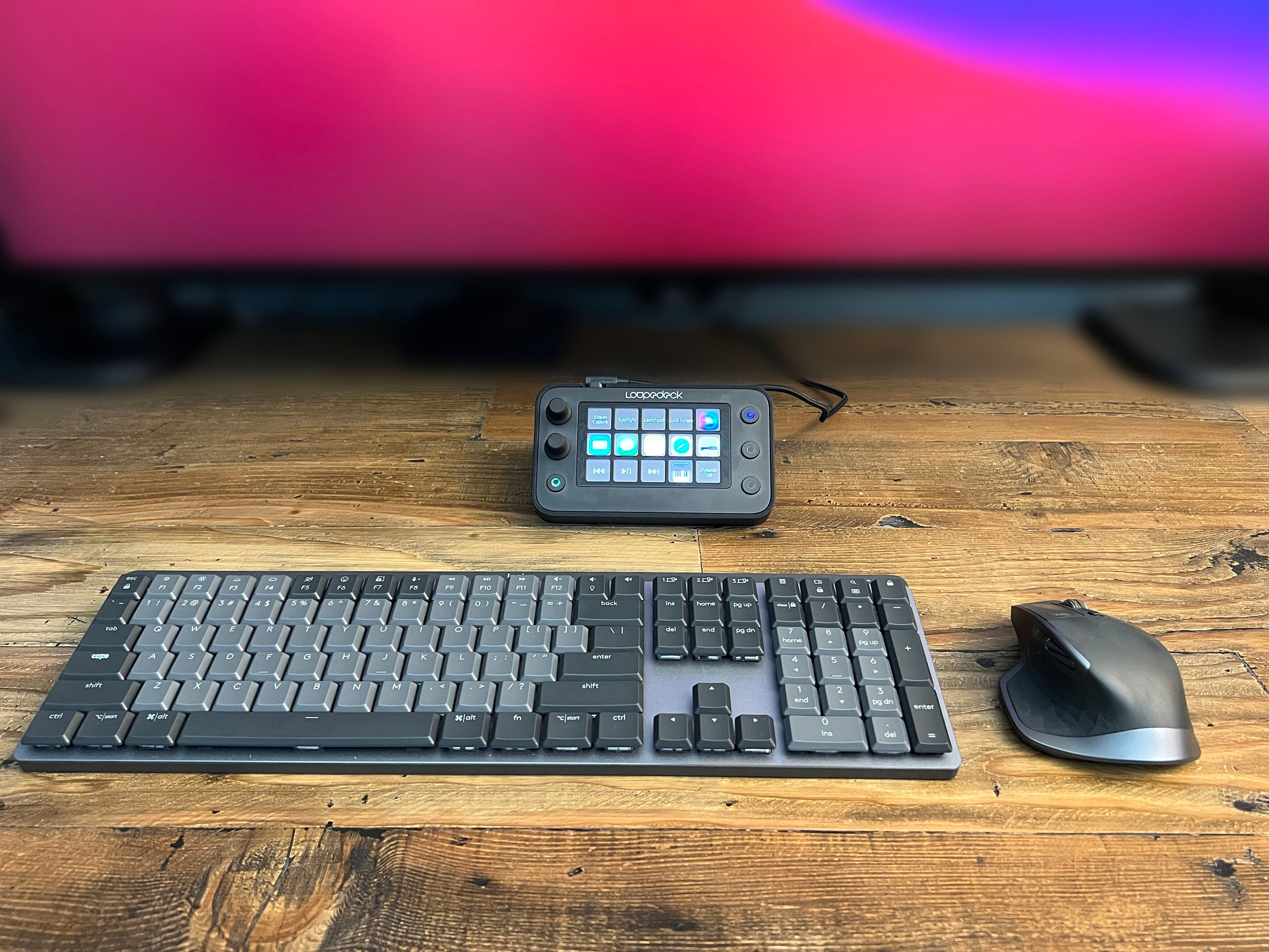 Loupedeck Live S スタンド - 2つの角度が利用可能 - Etsy 日本