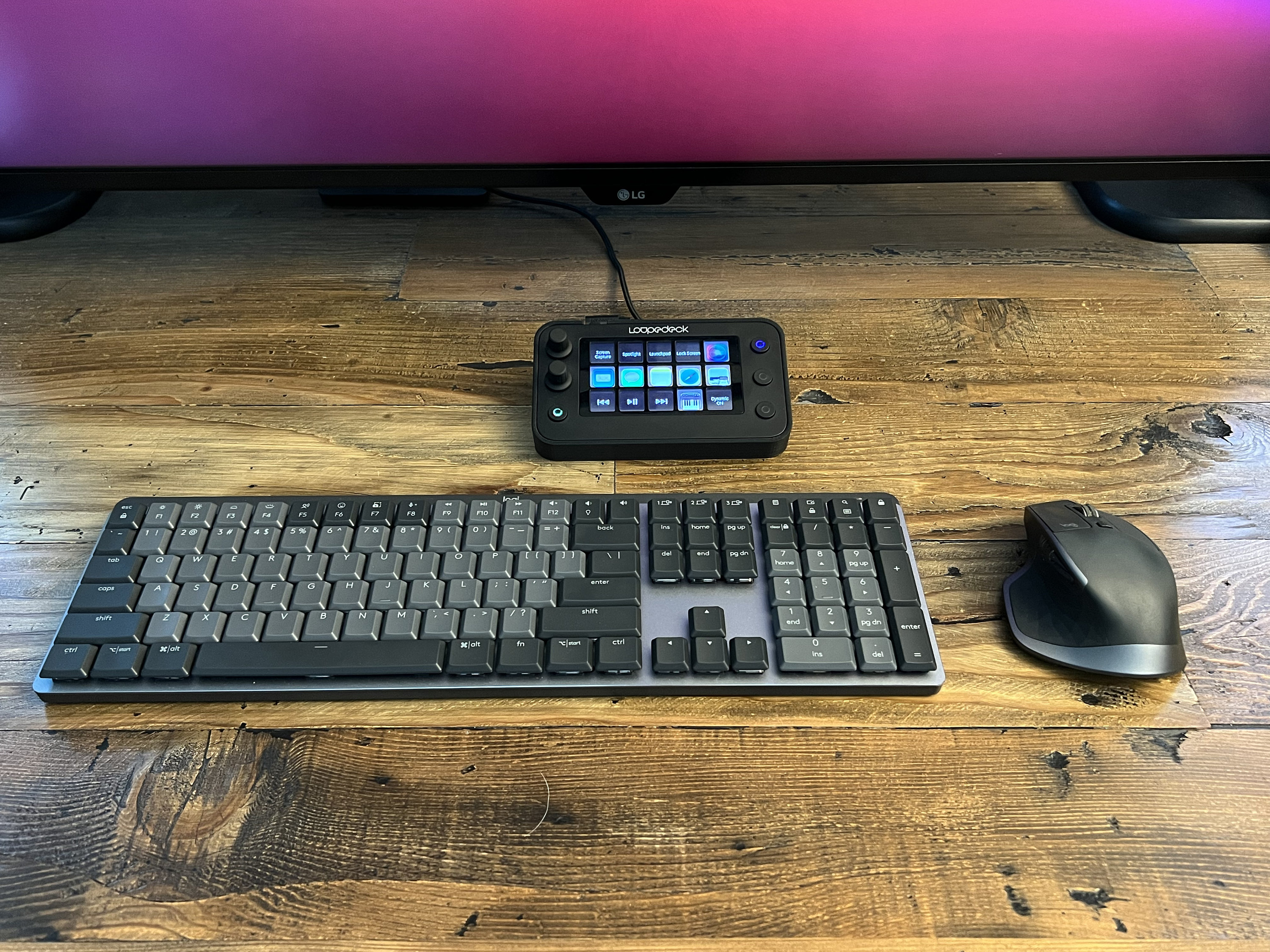 Loupedeck Live S スタンド - 2つの角度が利用可能 - Etsy 日本