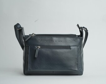 G&T Full-grain Leather Classic Multi-zip Handbag with Long Adjustable Strap