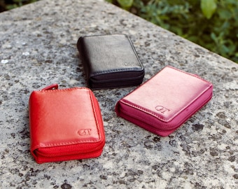 Full-Grain Leather Accordion Card Holder: RFID Secured Wallet