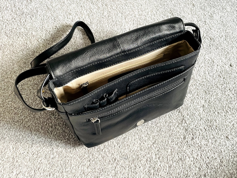 Volnerf leren handtas met klep: verstelbare schoudertas afbeelding 9