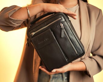 Umhängetasche aus Vollleder: Unisex Crossbody mit Organizer