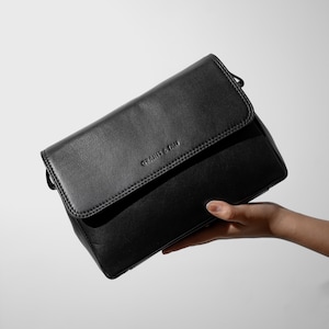 Grains & Tan Vollnarbenleder Klassische Kurze Flap Handtasche, Schultertasche, Damenhandtasche, Damentasche, Taschenbeutel mit langem verstellbaren Riemen