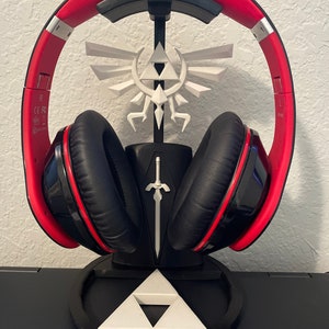 Hyrule Themed Headphone Stand with Crest of Hyrule, Master Sword, and Triforce Design