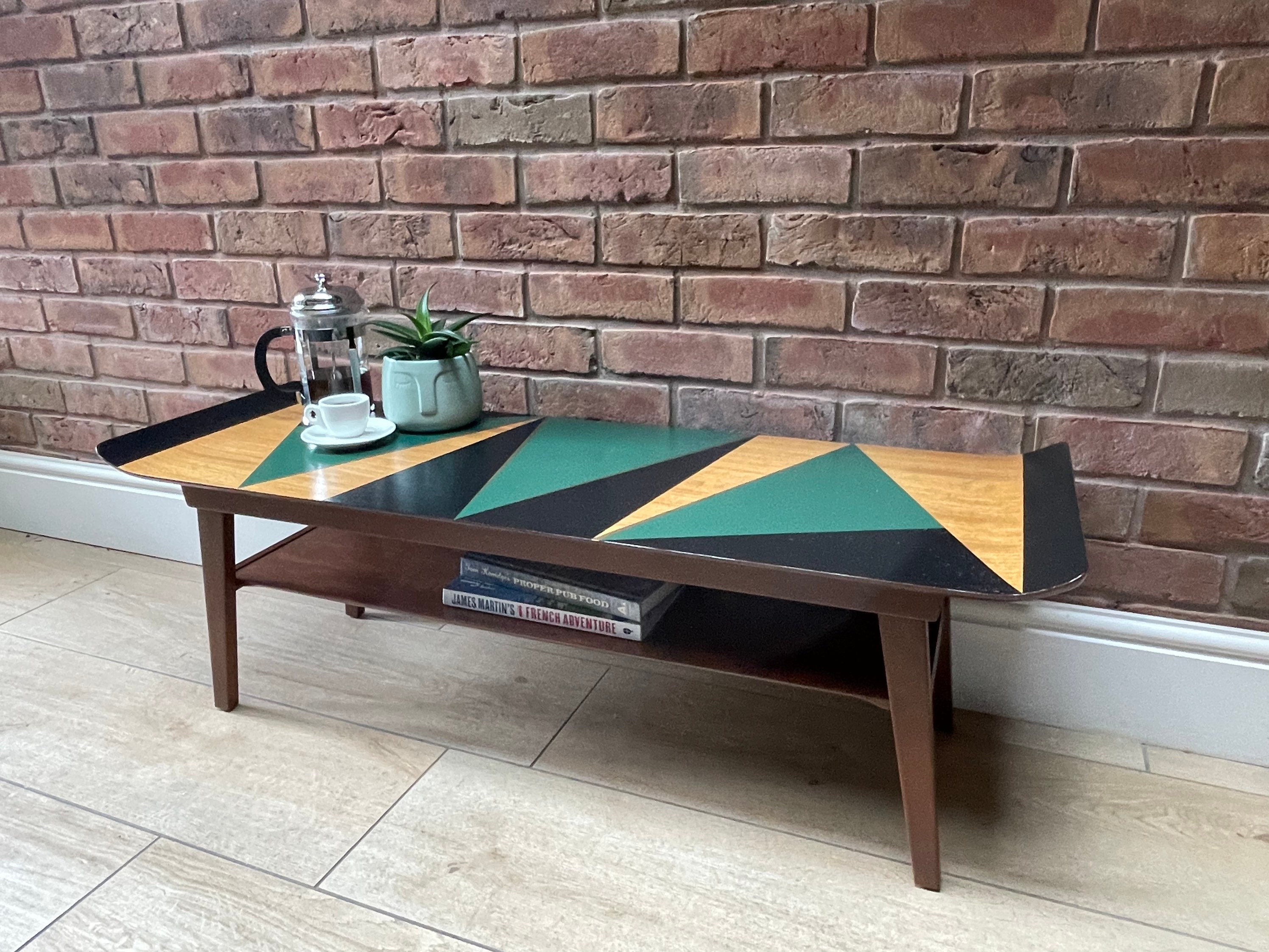 Vintage retro outlet coffee table