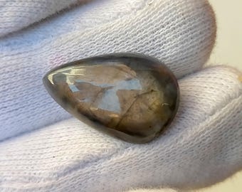 Natürlicher Iolith Sonnenstein Cabochon: Polierter Tropfen Edelstein für Schmuck (9Cts 21X12X7mm)