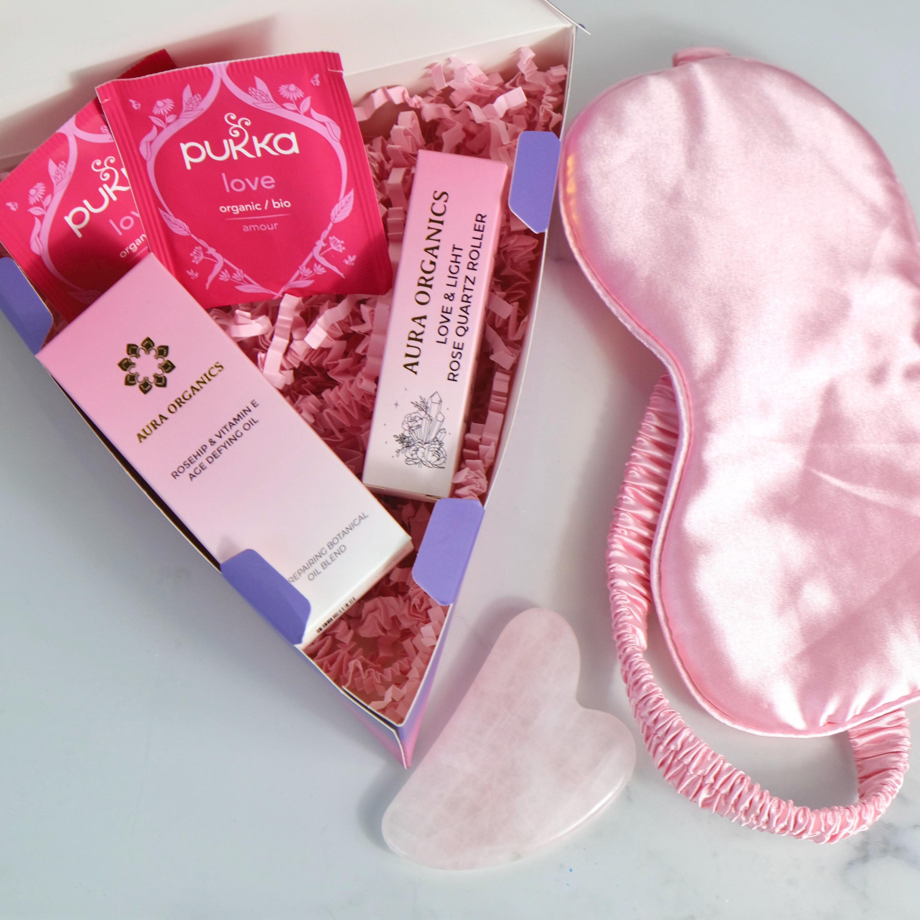 Love & Light Rose Pamper Set – Luxury Self Care Gift, Relaxation Box, Vegan Spa Set, Handmade Gift for Her, Natural Skincare