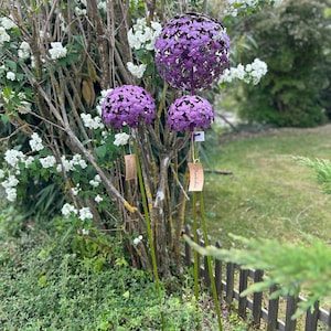 Pflanzstecker Allium lila, 3 verschiedene Größen, Beetstecker, Blumenstecker, Gartendekoration aus Metall Bild 7