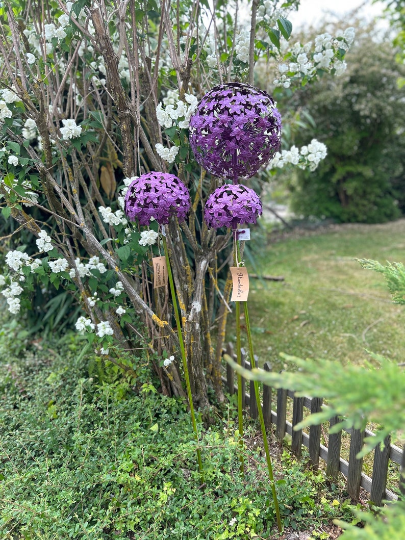 Pflanzstecker Allium lila, 3 verschiedene Größen, Beetstecker, Blumenstecker, Gartendekoration aus Metall Bild 7