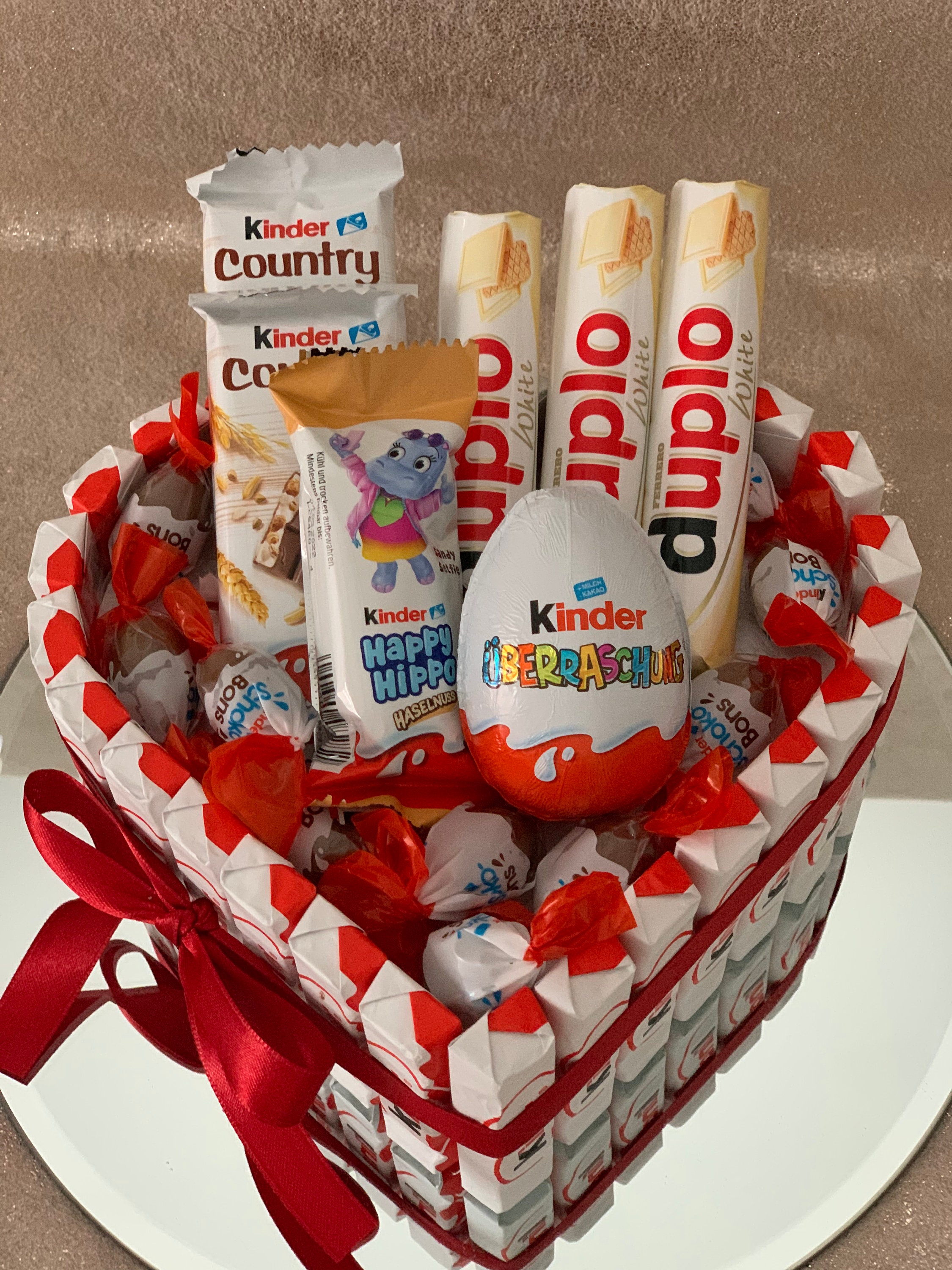 Geschenk Pralinen Torte Geschenk Geburtstag Herz oder Kreis Süßigkeiten Valentinstag Muttertag Hochzeitstag