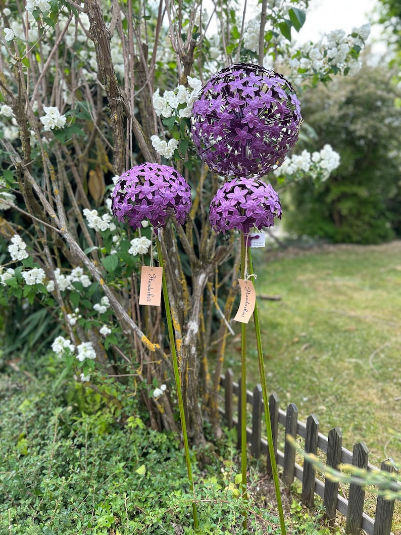 Pflanzstecker Allium lila, 3 verschiedene Größen, Beetstecker, Blumenstecker, Gartendekoration aus Metall Bild 5