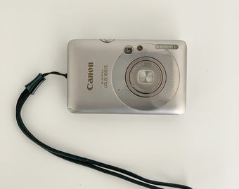 Canon IXUS 100 IS Digital Camera - Compact Point-and-Shoot with Image Stabilization - Excellent Condition