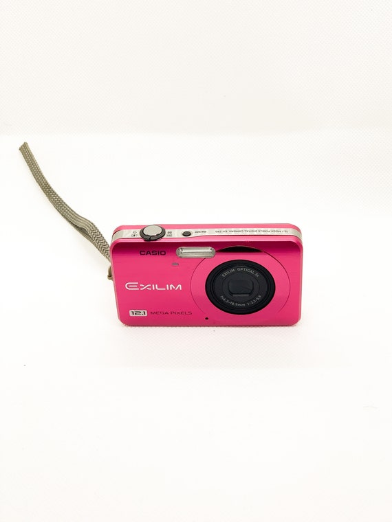 Casio Exilim EX-Z90 Compact Digicam in Pink With Charger and