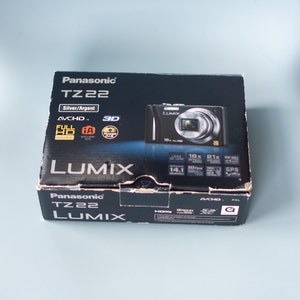 Panasonic Lumix DMC TZ22 digicam great condition in original packaging silver image 10