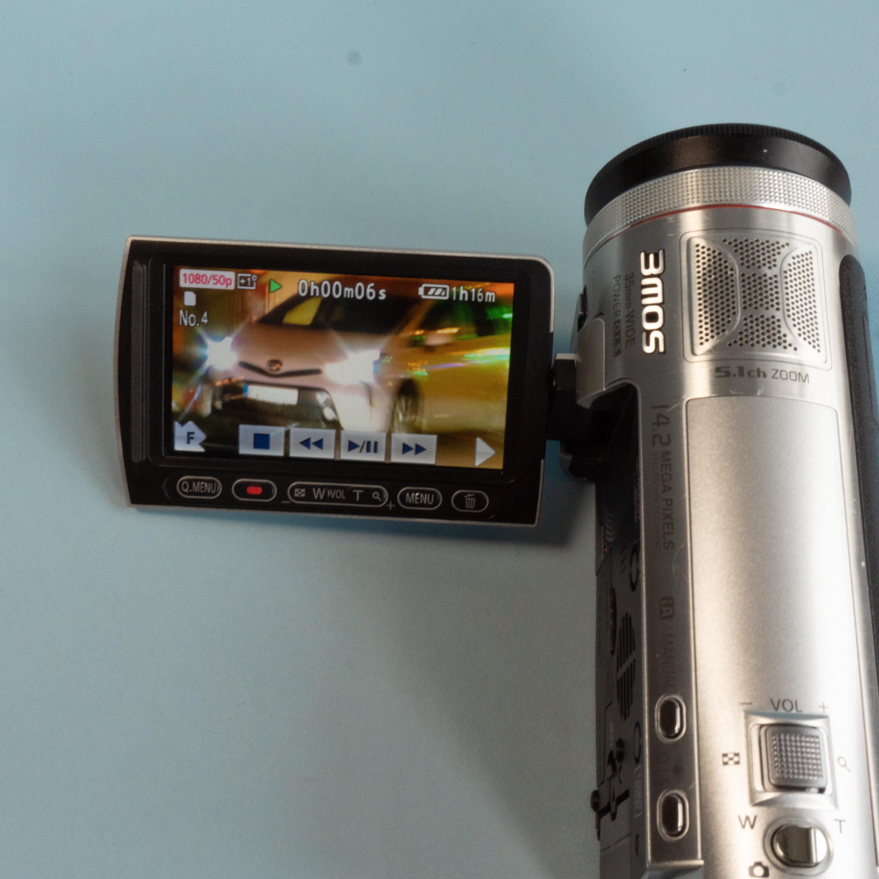 訳あり【動作確認ＯＫ】Panasonic　HDC-SD7 PANASONIC ビデオカメラ HDC-SD7-W 美品、動作品 備品一式揃