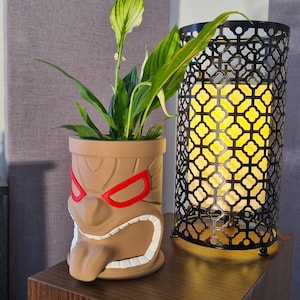 ティキ像の室内植物用プランター | 3Dプリント木目テクスチャポット - インカマヤ部族の装飾 - 植物愛好家へのギフト