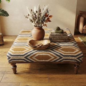Soffbordsfotpall 42x42, Fyrkantig klädd bänk, Fotpall för entrén, Sidobord, Sovrumsstol, Boho inredningsmöbler