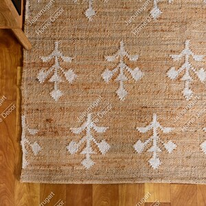 Tapete de juta 9x12, 10x12, 12x14 com estampa floral em branco marfim, juta natural, tecido à mão, qualidade premium, estilo boho, marroquino, nórdico, decoração boho.