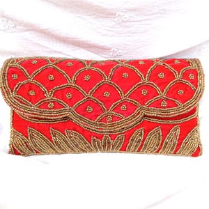 Red velvet beaded clutch, Floral beaded evening bag, Wedding beaded clutch with braided shoulder strap , Bridesmaids gift, Red Retro Clutch
